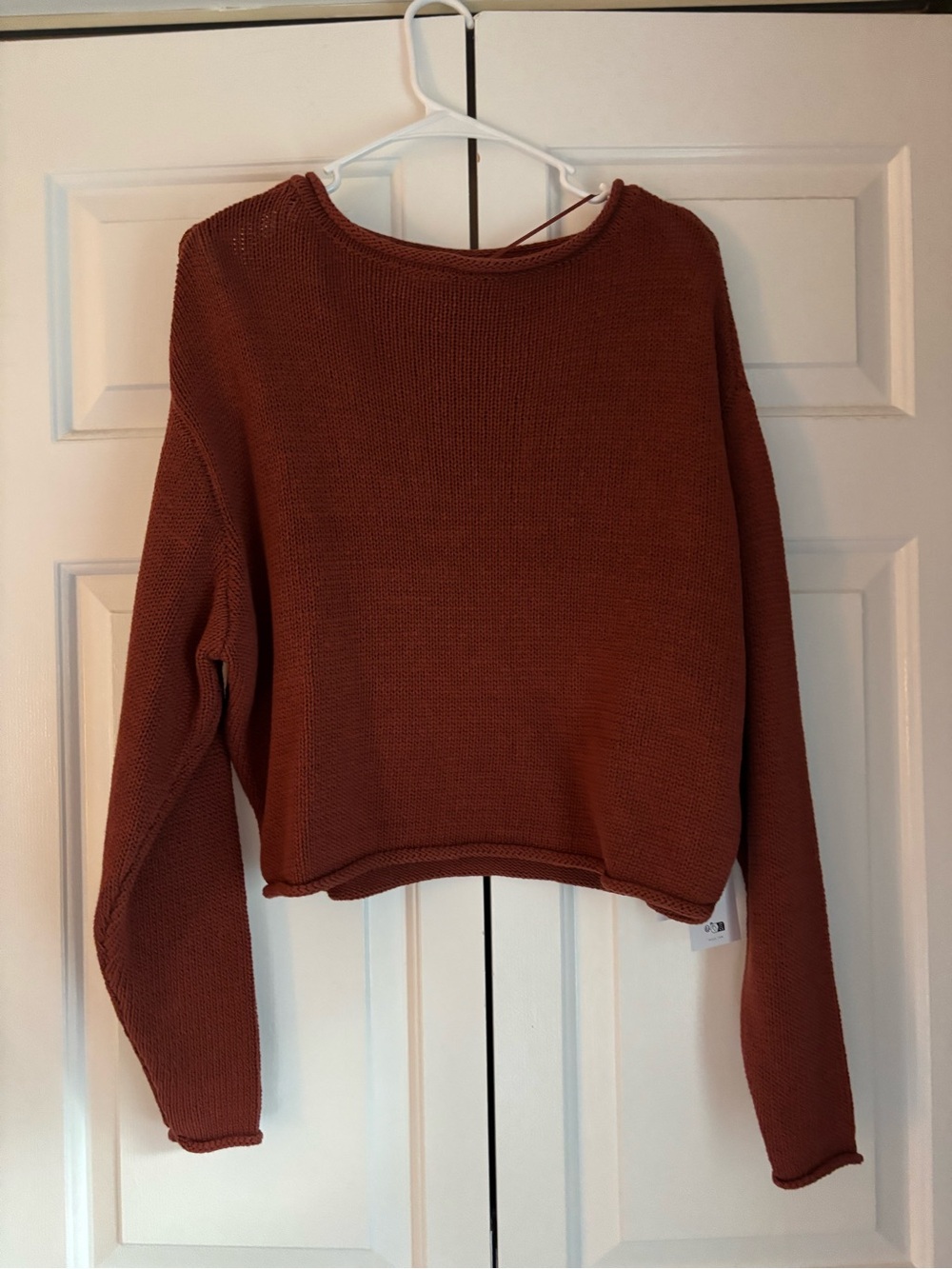 RVCA Cropped Crewneck Sweater in Rust Brown